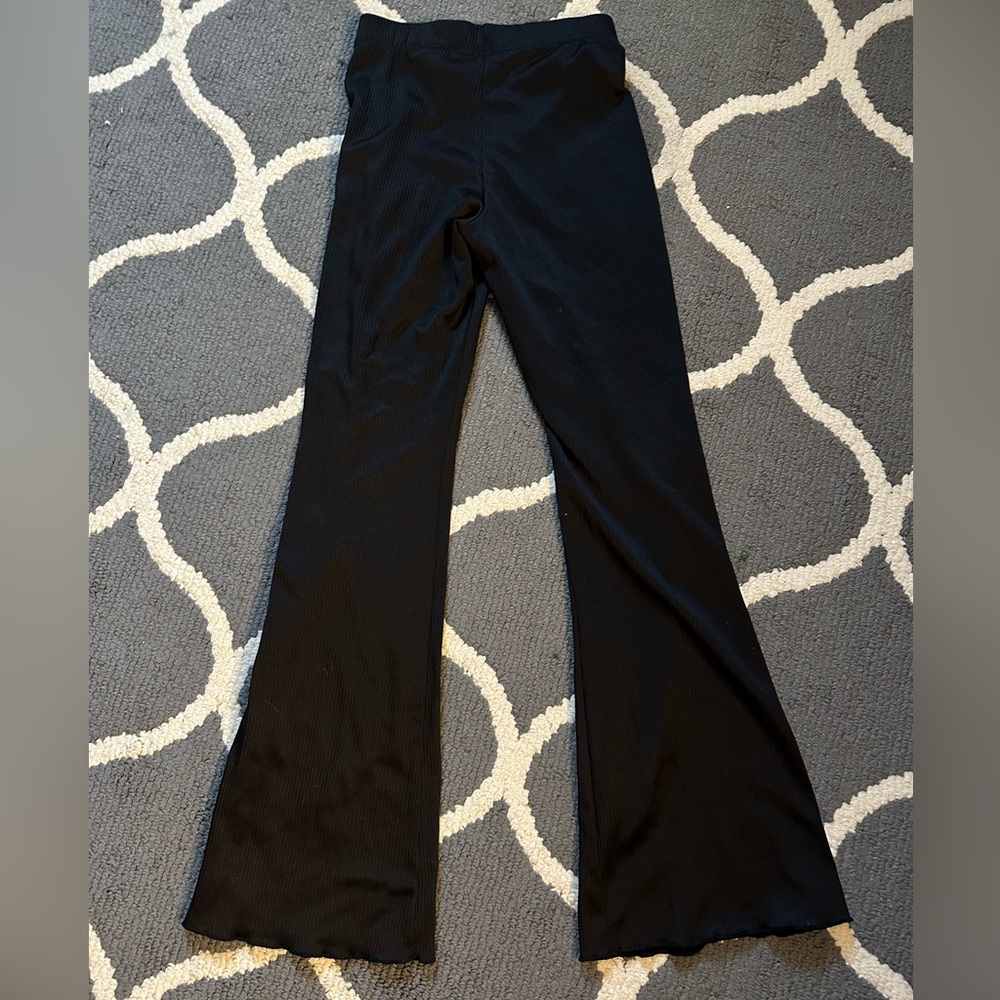 H&M ribbed flare leggings